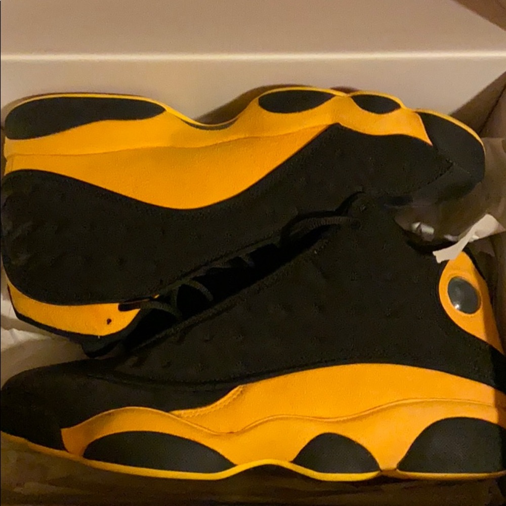 Jordan Retro 13 Melos sz 11 shoes